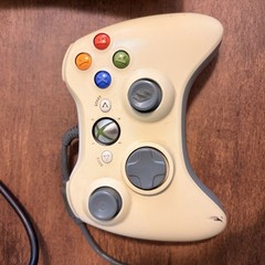 Xbox 360 S Console Model 1439 Bundle Powers On READ No Controller Adapter