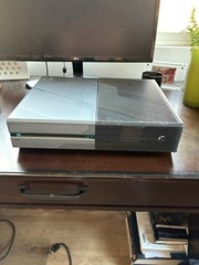 Microsoft Xbox One Halo 5 Guardians Limited Edition 1 TB Console Only