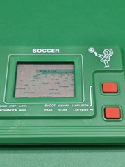 LCD – Liwaco Soccer – Handheld LCD Game Works Good Pop Game