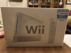 Nintendo Wii – Wii Sports Bundle -Console CIB Matching Serial Numbers