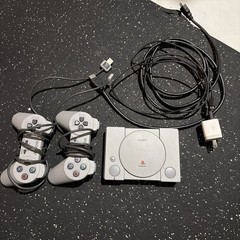 SONY PLAYSTATION CLASSIC MINI CONSOLE SCPH-1000R TESTED WORKING