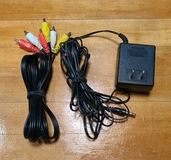Atari 2600 RCA AV Mod with Controllers, 6 Games. Works Great!