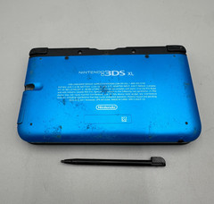 Nintendo 3DXL SPR-001 Handheld Game Console ONLY 4GB Blue With Stylus Fair