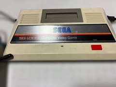 SEGA computer video game SG-1000 console with box without AC and RF adapter