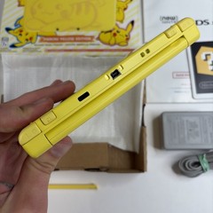 Nintendo New 3DS XL Pikachu Yellow Edition Console CIB Complete In Box Authentic