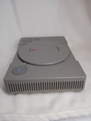 Sony PlayStation 1 PS1 (SCPH-9001) – CONSOLE ONLY – Tested and Working