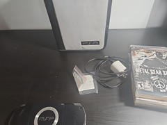 Sony PSP Go PSP-1001 PlayStation Portable – Black Bundle With Games